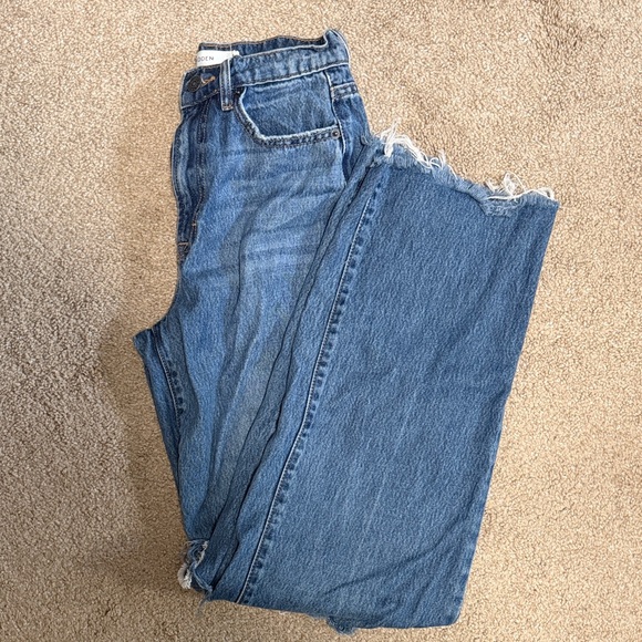 Hidden High-Rise Distressed Jeans | Size 24 | Dark Wash | Gently Used - Picture 4 of 7